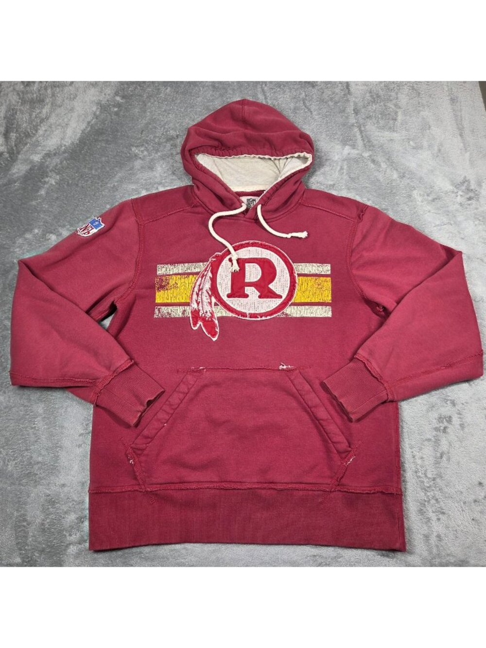 Washington Redskins Hoodie Mens Medium Reebok NFL Vintage Collection Sweatshirt